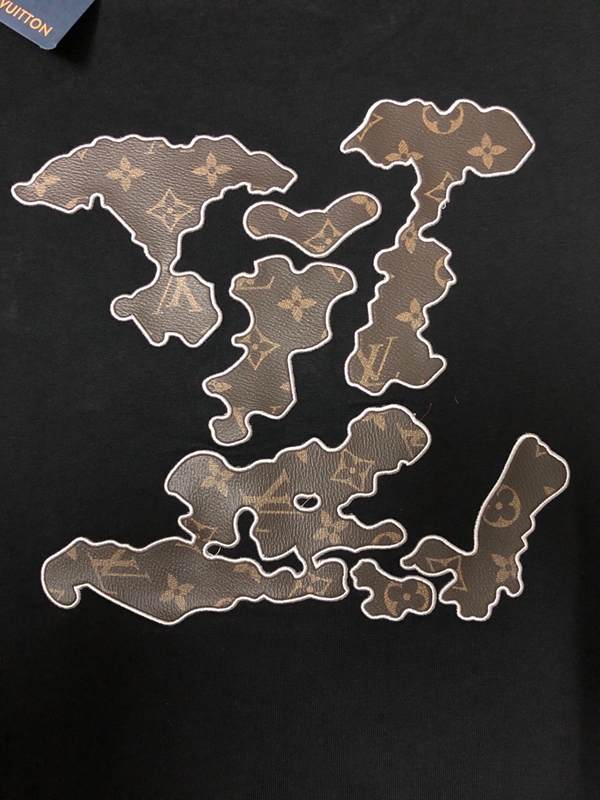 ブランドTシャツ細部ディテール